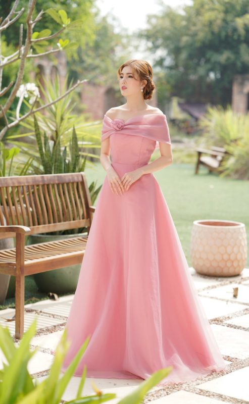 Đầm Dạ Hội Rớt Vai Vô Cùng Sang Trọng D715 - Thời trang nữ cao cấp