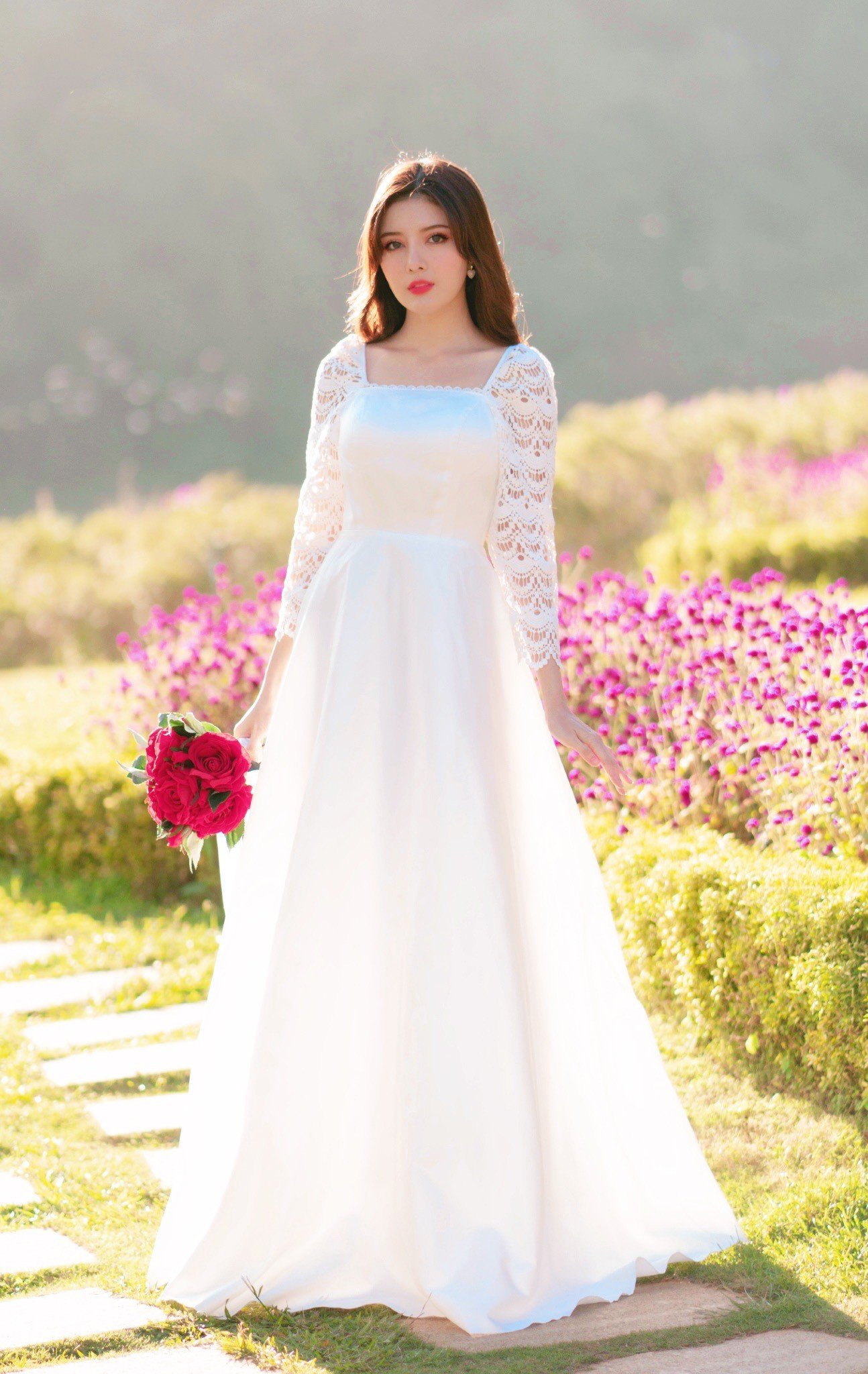 Chiêm ngưỡng 50 mẫu váy cưới màu trắng đẹp thanh khiết
