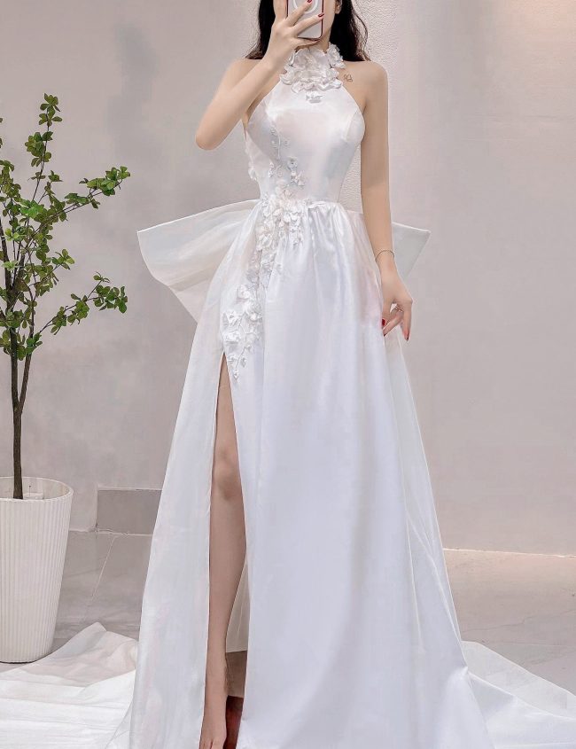 Đầm Cưới Cổ Yếm Thiết Kế đính Hoa Maxi Vn