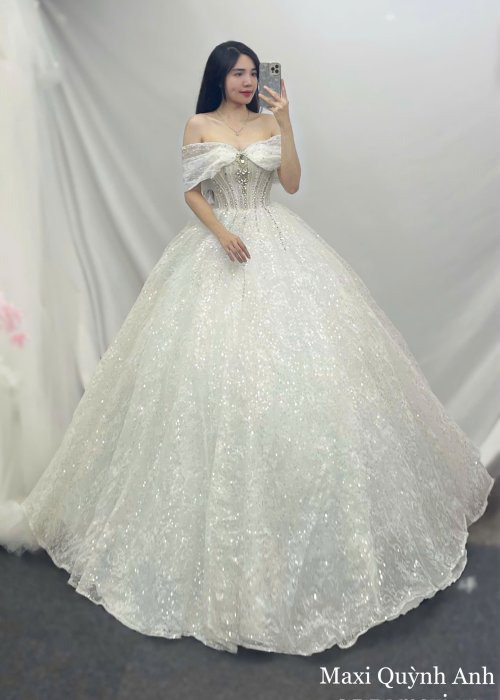 váy Cưới Kim Sa Trễ Vai Đính Kết Cao cấp