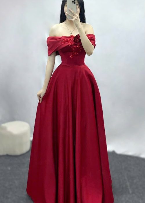 Váy Dạ Hội Đỏ Trễ Vai Hoa Ngực