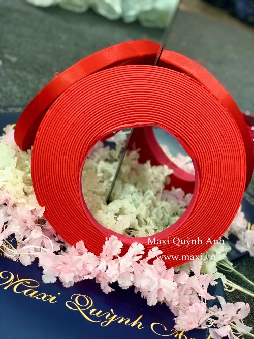 Mấn Nữ Trơn Đỏ Tươi