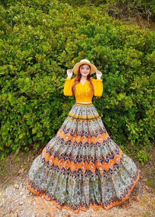 Set Maxi Thổ Cẩm Thiết Kế Tay Loe