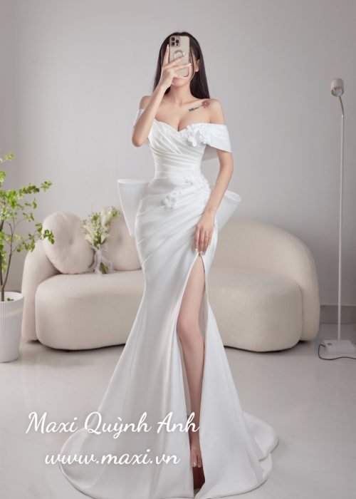 Đầm Cưới Cao Cấp Trễ Vai Xẻ Tà