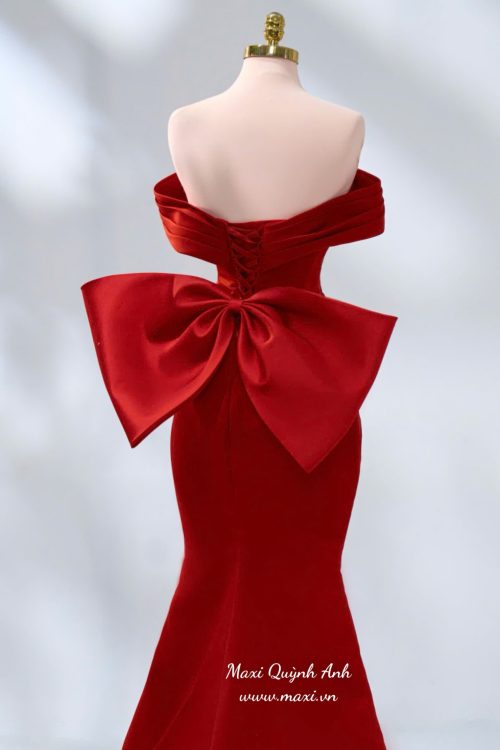 26c80732dd9a7bc4228b-500x750