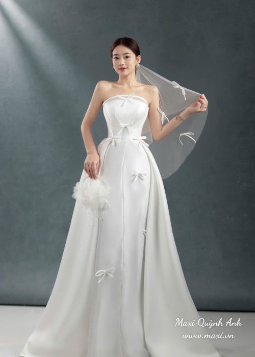 Váy Cưới Cúp Ngực Đính Nơ Sang Trọng