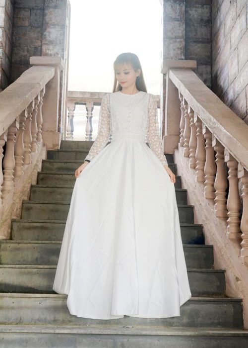 Đầm Dạ Hội Hoa Mai Trắng Nhẹ Nhàng