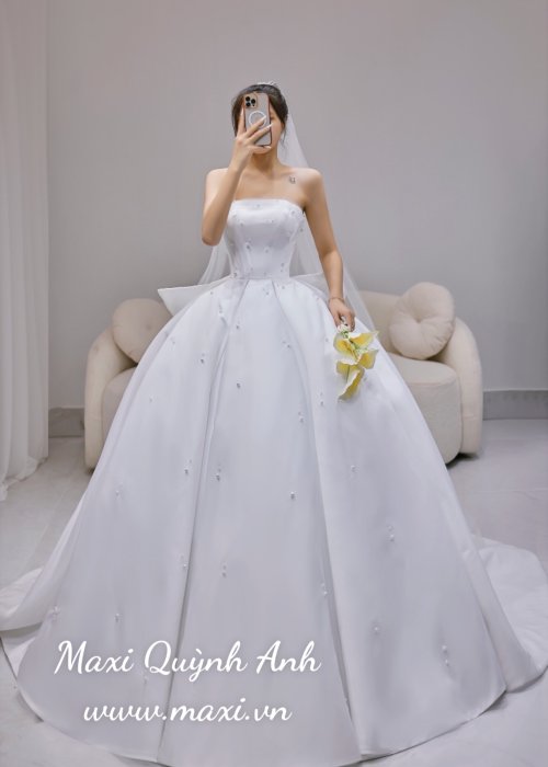 Đầm Cưới Cao Cấp Đính Hạt Nơ Lưng