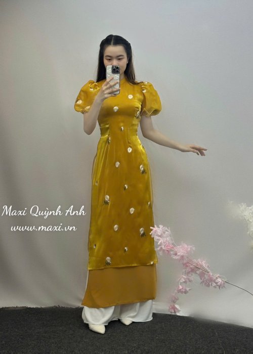 Áo Dài Cách Tân Tơ Hoa Nhí Nhẹ Nhàng