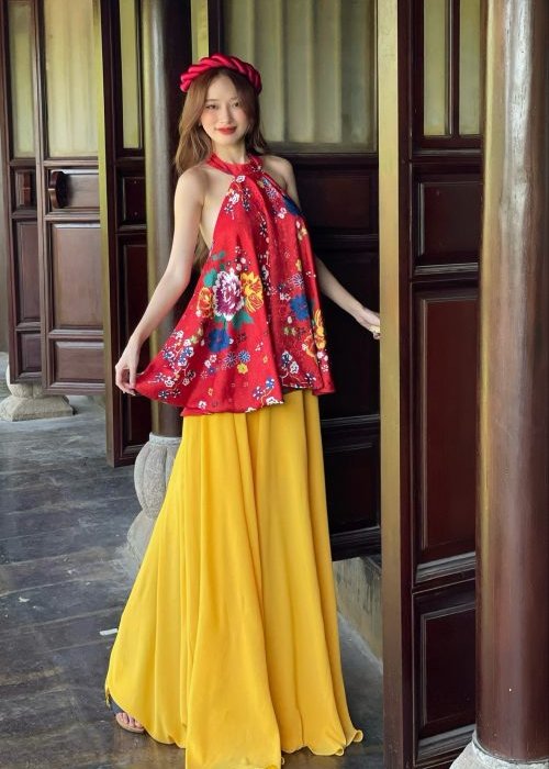 Set Yếm Họa Tiết Đỏ Cao Cấp