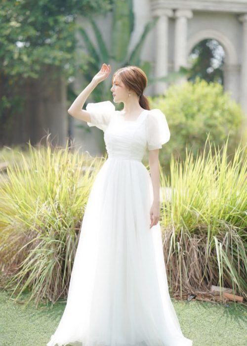 Váy Dạ Hội Tay Phồng Cổ Vuông Trắng