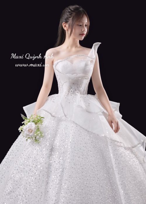 Váy Cưới Cúp Ngực Đắp Kiểu