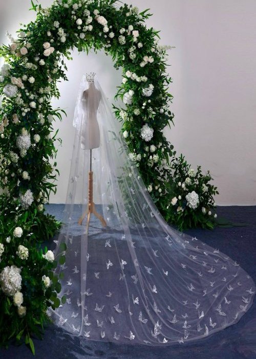 Lúp Dài Kết Bướm 3D