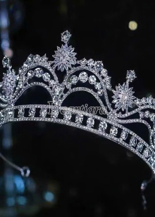 Vương Miện Thiên Uyển