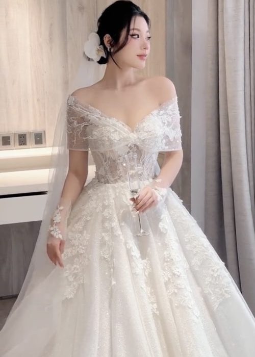 Váy Cưới 3in1 Thêu Hoa Sang Trọng