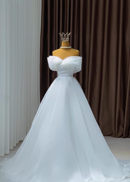 Đầm Cưới Trắng Trễ Vai Cao Cấp