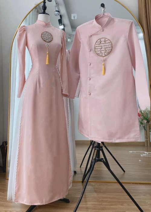 Cặp Áo dài cưới hồng cô dâu chú rể thêu chữ hỷ