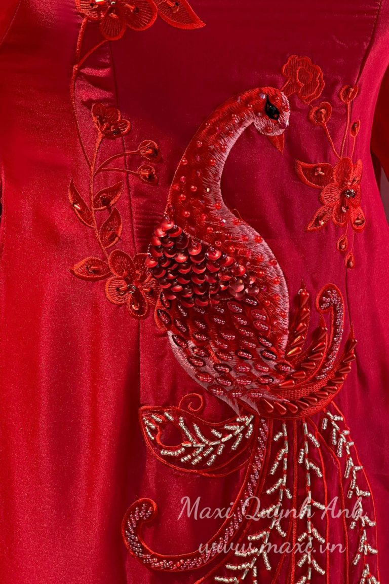 z5496596144934_d732388d936bc7969409a375671b5524-768x1152