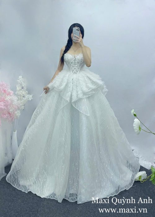 Váy Cưới Cup V Thiết Kế Phối Bèo