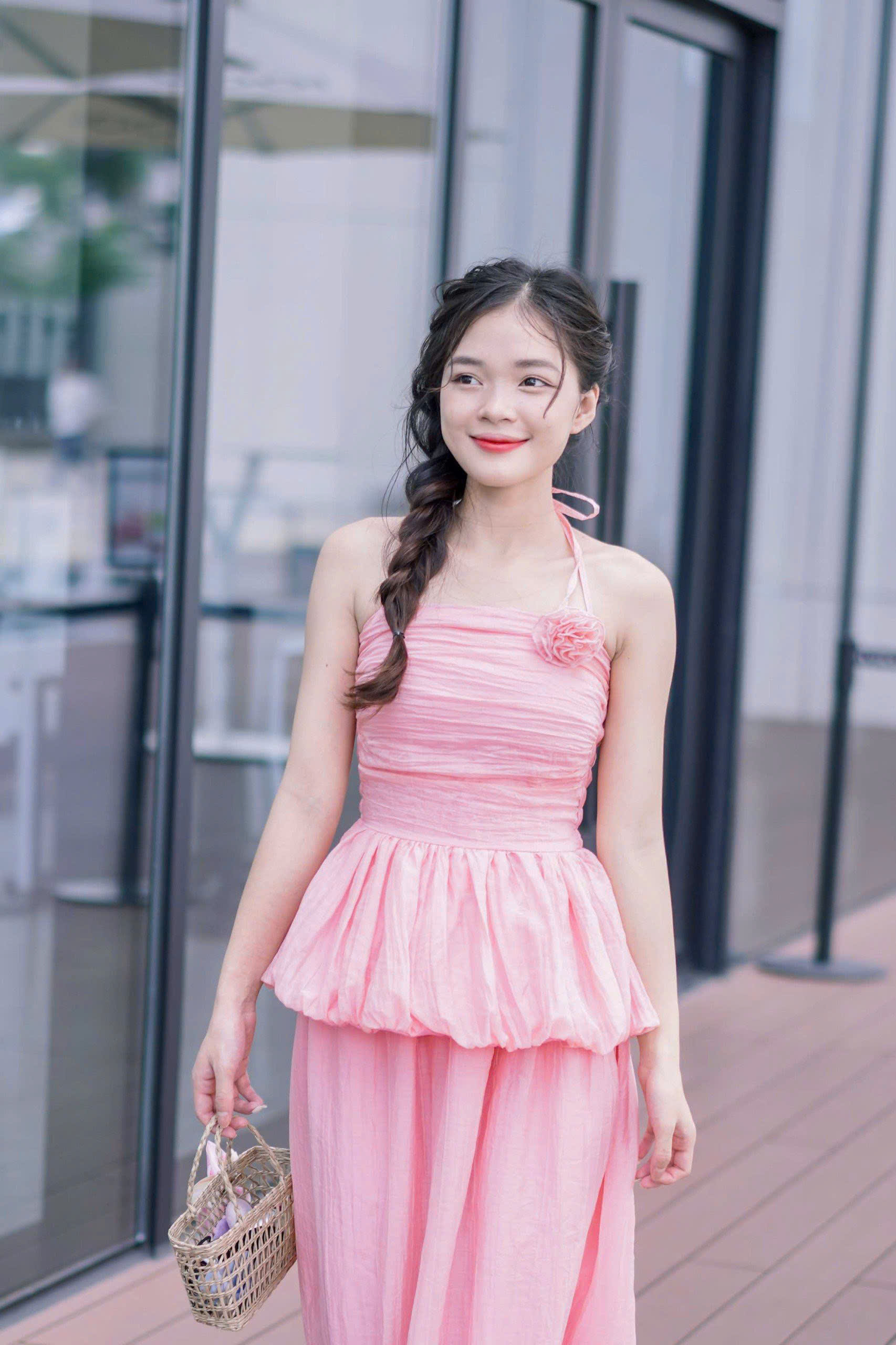 z6740060743217_de8c34922328d5b39bb751e2d0c67153