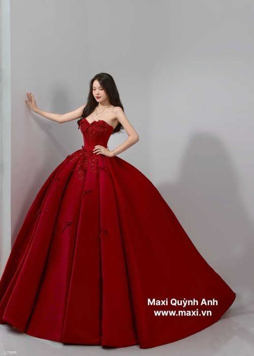 Váy Cưới Phối Kim sa Đính Nơ Đỏ Cao Cấp