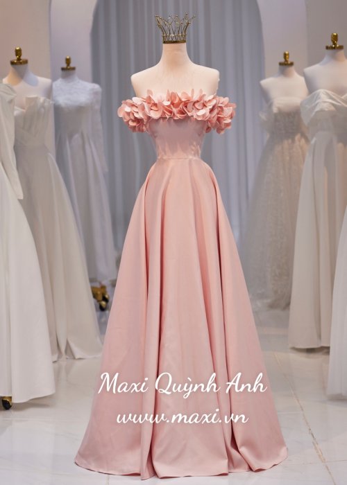 Váy Cưới Hồng Trễ Vai Bèo