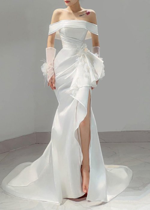 Váy Cưới Body Trễ Vai Hoa Nhấn Eo Tao Nhã