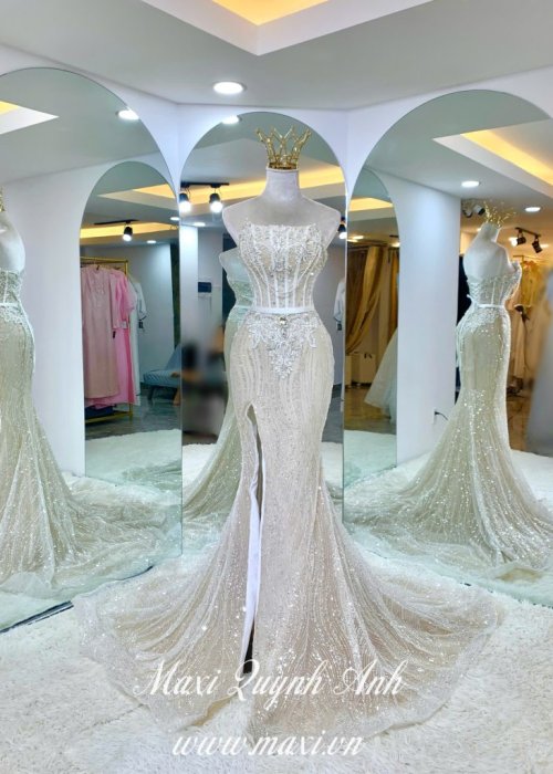 Váy Cưới Body Đuôi Cá Thiết Kế Kim Sa Kết Đá Cao Cấp (Sale Sẵn)