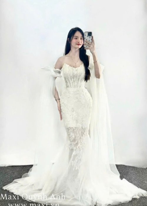 Váy Cưới Body Đắp Ren Tôn Dáng