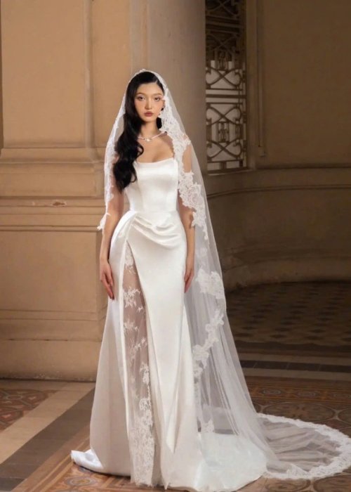 Váy Body Xẻ Tà Phối Ren Sang Trọng (Cover)