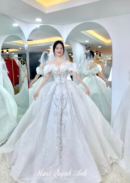 Váy Cưới Trễ Vai Công Chúa Tay Phồng Cao Cấp