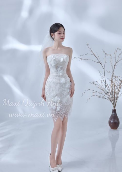 Váy Cưới Form Ngắn Phối Ren Sang Trọng