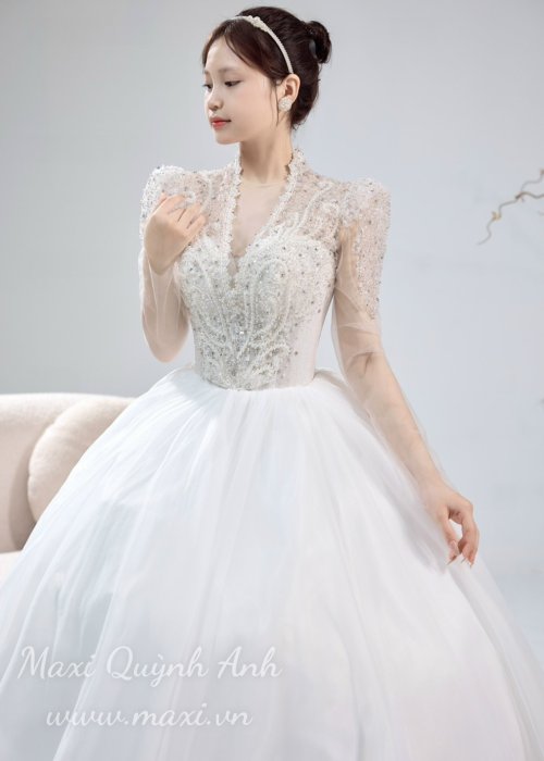 Váy Cưới Cao Cấp Phối Ren Cổ Mới (PRCM2500)