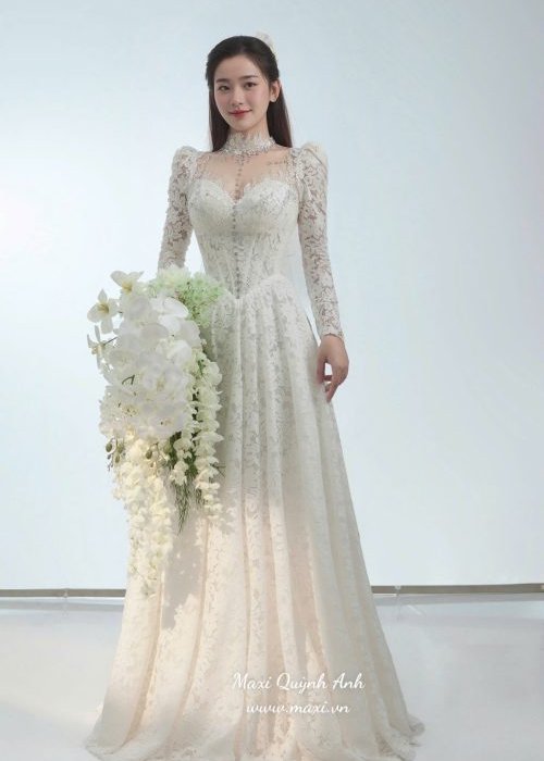 Váy Cưới Ren Tay Dài Cao Cấp