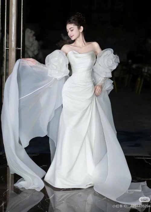 Váy Cưới Cup Ngực Phối Tay Sang Trọng (Cover)