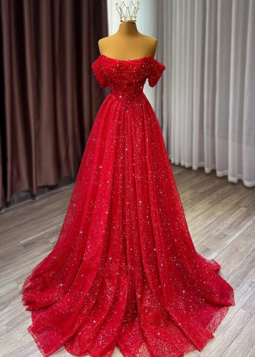 Váy Cưới Lấp Lánh Ánh Đỏ