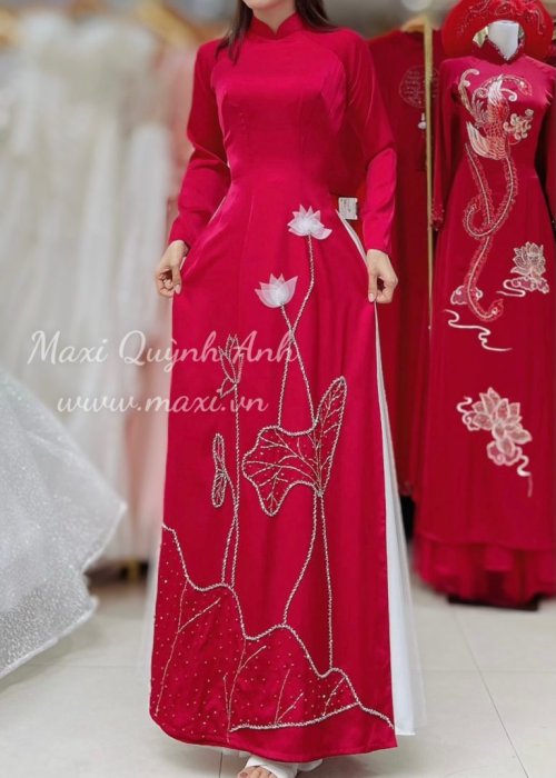 Áo Dài Bạch Liên Sang Trọng