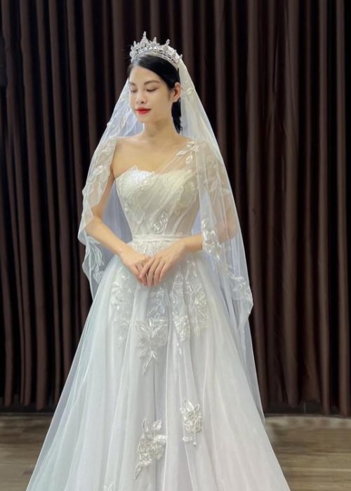 Váy Cưới Đính Hạt Cup Ngực