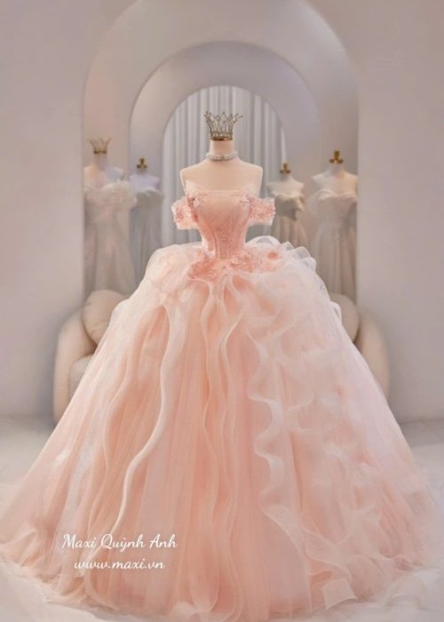 Váy Cưới Trễ Vai Bồng Bềnh