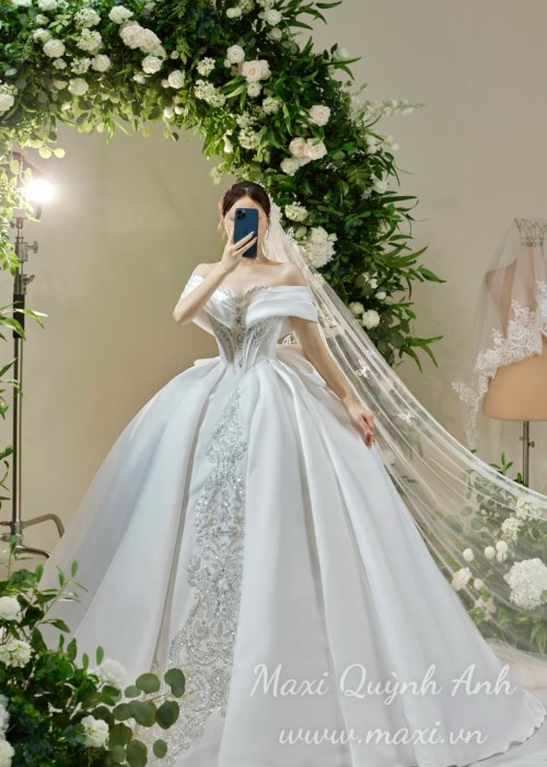 Váy Cưới Cao Cấp Trễ Vai Kèm Nơ Lưng