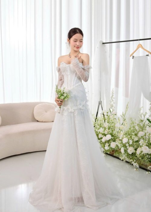 Váy Cưới Body Ren Hoa Phối Bao Tay Ren Cao Cấp