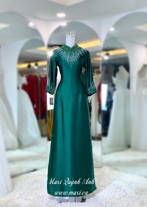 Áo Dài Bích Ngọc Thanh Tao