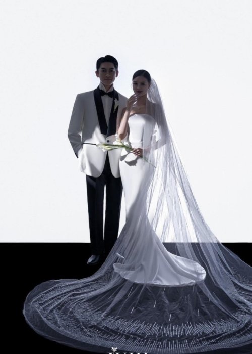 Váy Cưới Body Cup Ngực Phi Phong Cách Basic