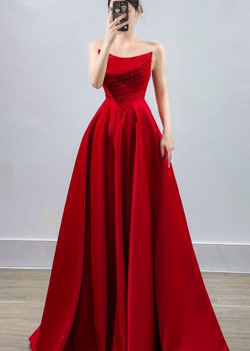 Váy Cưới Đỏ Ngực V Sang Trọng