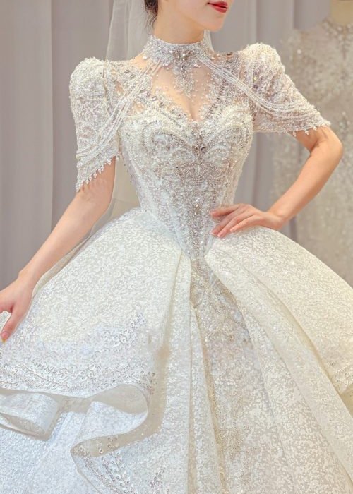 Đầm cưới kim sa cao cấp cổ nữ hoàng