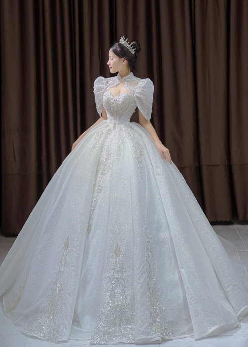 Váy Cưới Bạch Nguyệt 2IN1