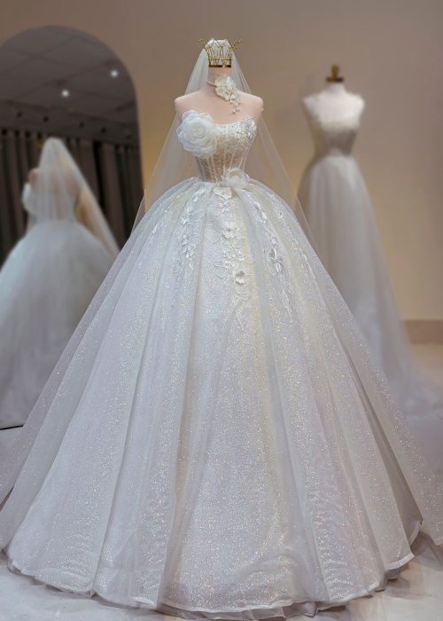 Váy Cưới Cup Ngực Hoa 3D