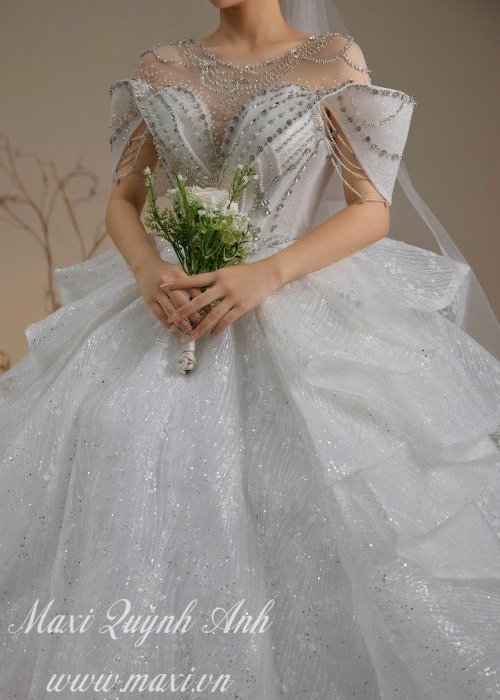 Váy Cưới Trễ Vai Kim Sa Đính Đá Sang Trọng