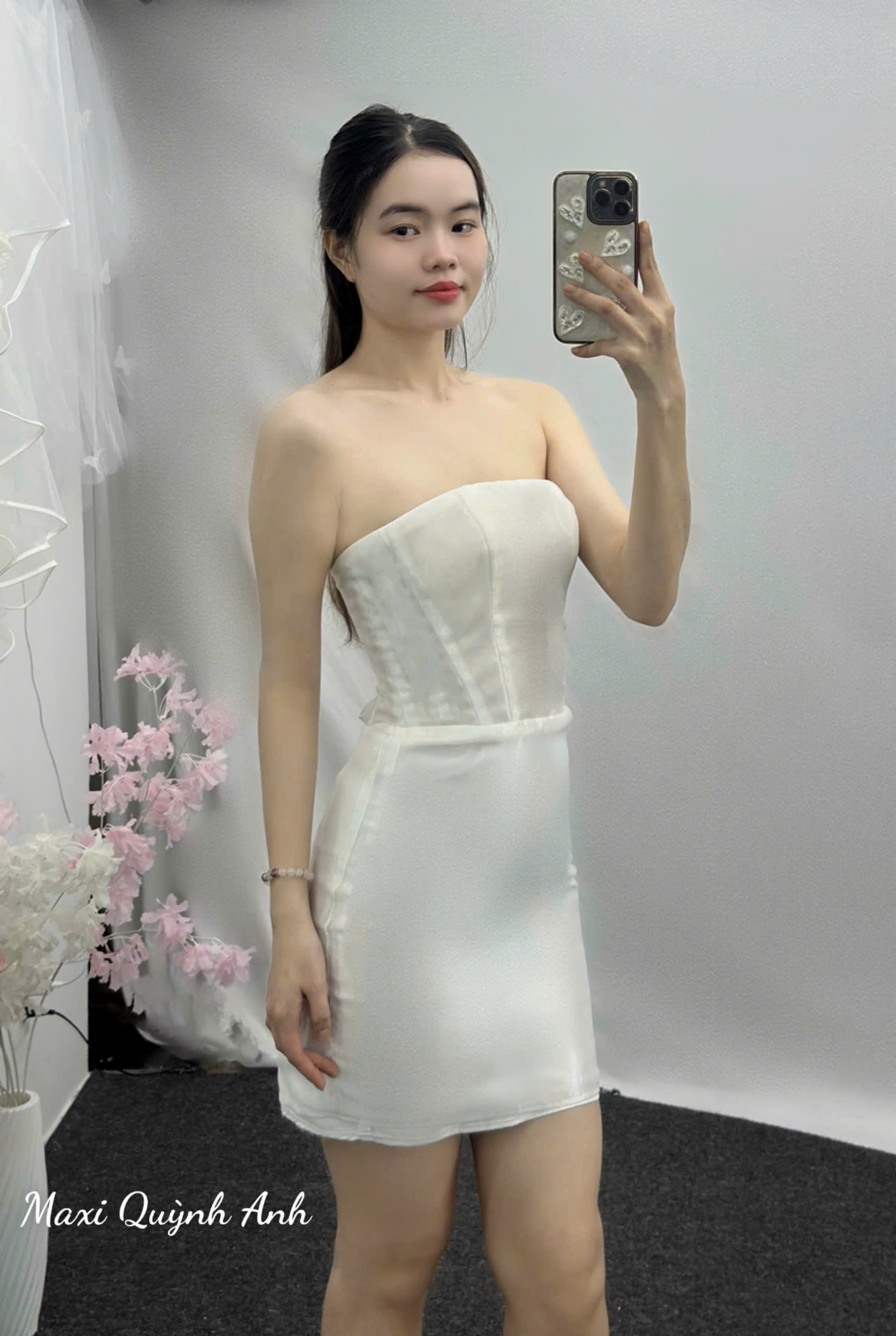 0730acee3ca0b4feedb1 (1)