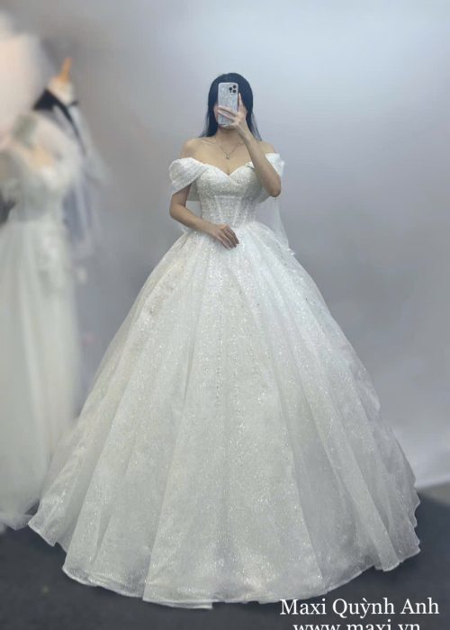 Váy Cưới Trễ Vai Kim Sa Mịn Cao Cấp